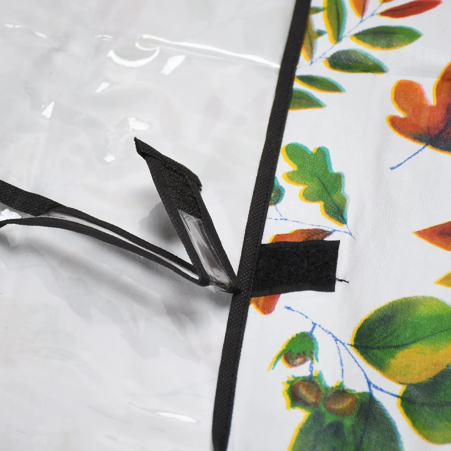 1083 LED / LCD Television Cover for 32 Inches LED / LCD with Zip Lock