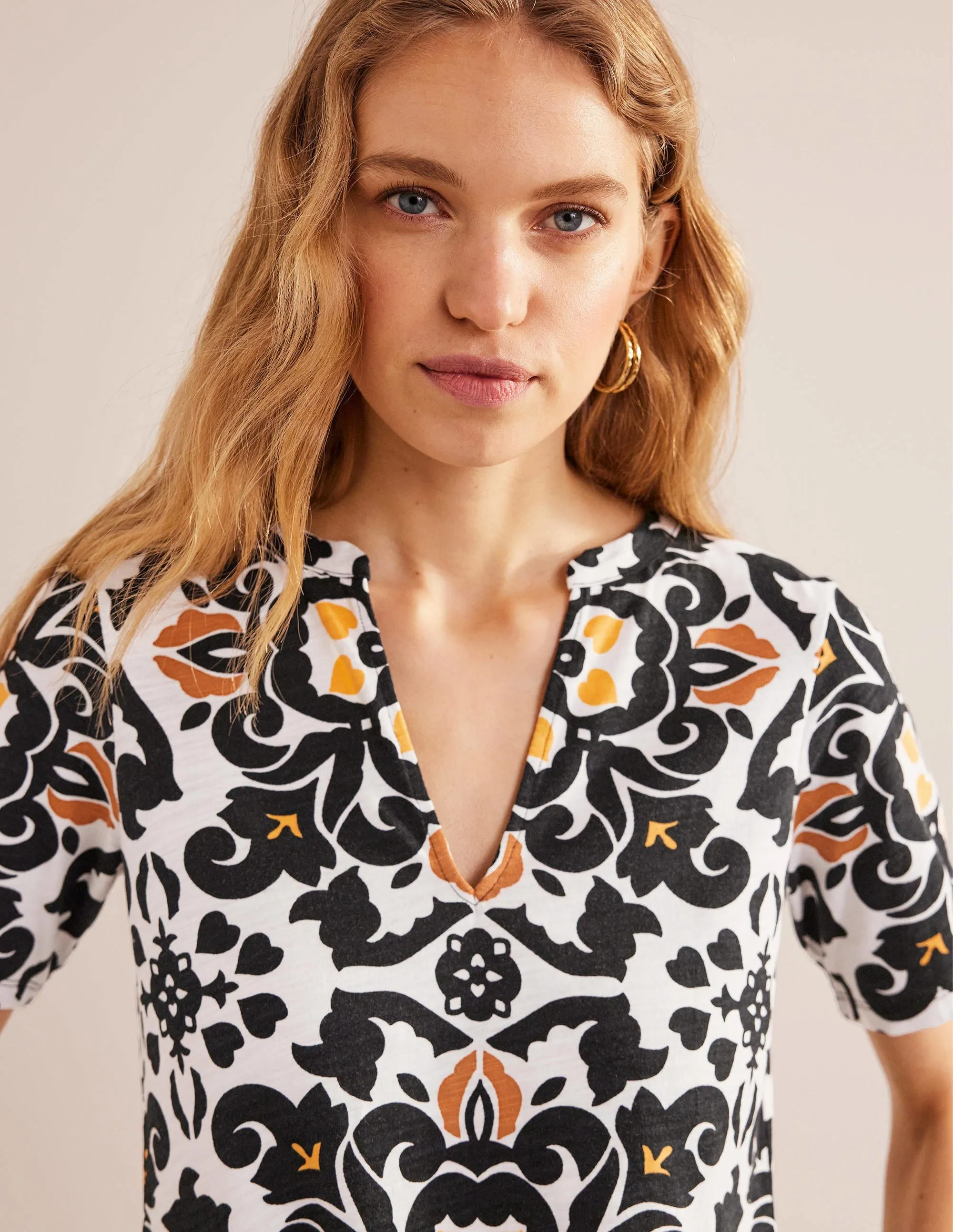 Easy Notch Neck Jersey Dress-Black, Opulent Pome