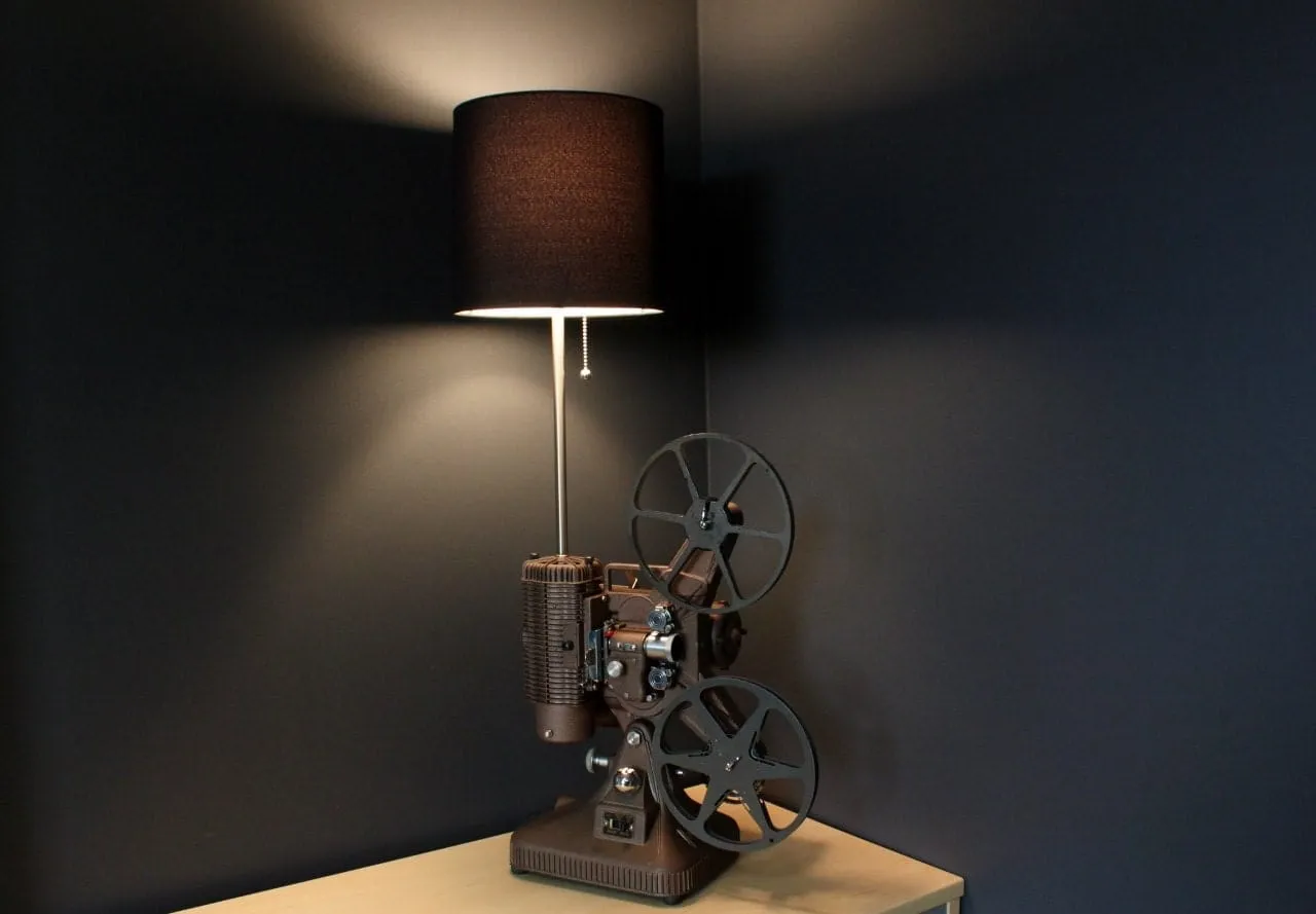 Movie Projector Table Lamp - Home Theater Décor - Early Brown K108  - Hollywood & Movie Theater décor - Film Art - Movie Maker Gift