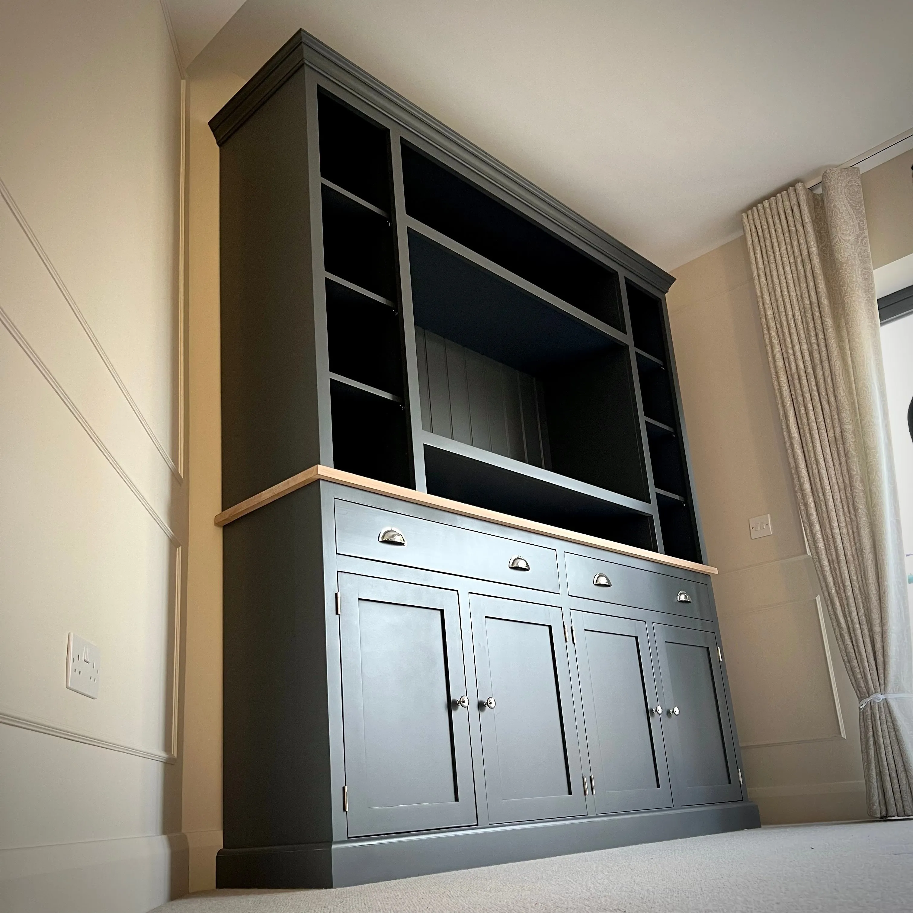 TV & Media Storage Unit - Drawers